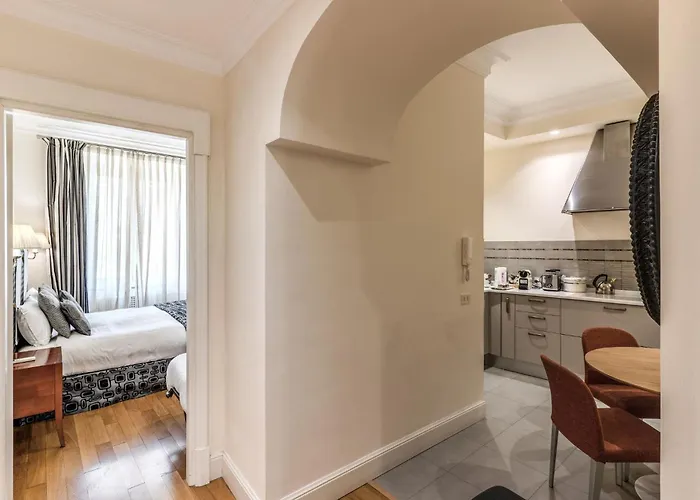 Via Napoli Lejlighed *