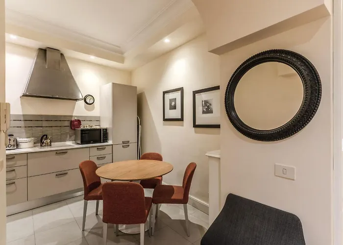 Via Napoli Lejlighed Rom