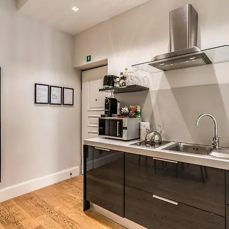 Apartamento Via Napoli Roma