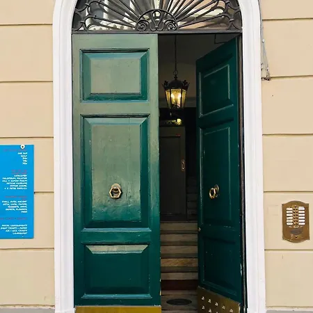 Apartamento Via Napoli Roma